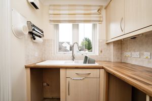 KITCHEN- click for photo gallery